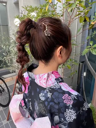 セミロング ヘアアレンジ しみず さくら🌸のヘアスタイル