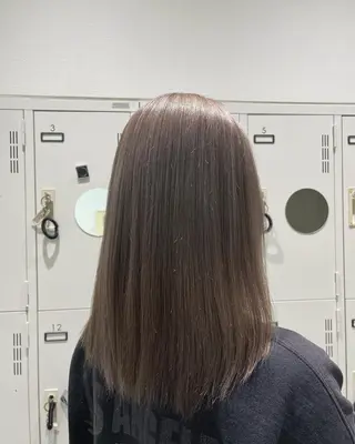 ミディアム omocha umiのヘアスタイル