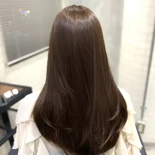 ロング カラー shiori/透明感 /顔周り/髪質改善のヘアスタイル