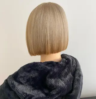 ショート カラー 顔周りカット/透明感 カラー✂️MEIのヘアスタイル