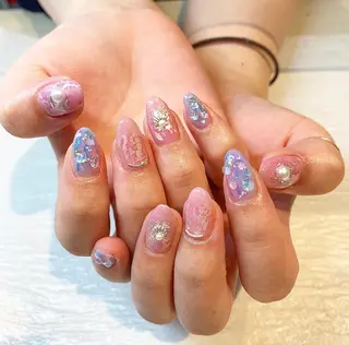 ネイル 鈴木 華乃のネイルデザイン