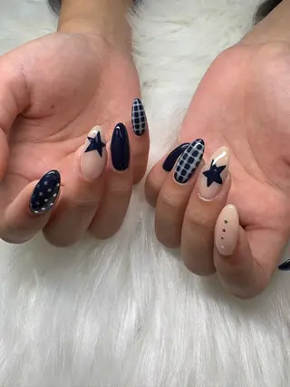 ネイル SHION  のネイルデザイン