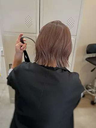 ショート カラー CLOVE所属・下石怜子/レイヤー/ 透明感カラーのヘアスタイル