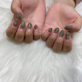 ネイル 西岡 杏のネイルデザイン