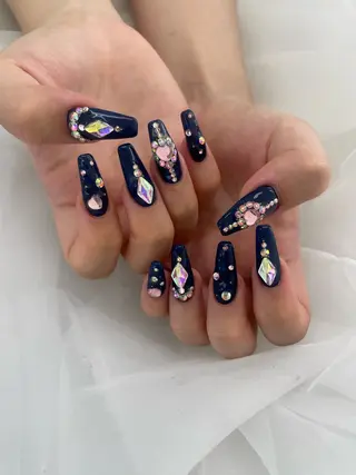 ネイル 五十嵐 美智のネイルデザイン