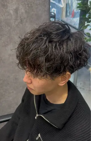 ショート パーマ メンズ Men's hair RISE【メンズヘア ライズ】所属・ユイ【メンズパーマ】 🔥パーマモデル募集のヘアスタイル