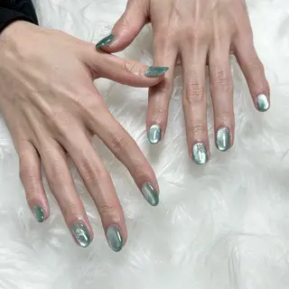 ネイル LAUR Natsukiのネイルデザイン