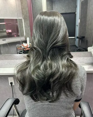 カラー LANDS所属・nanaka 🤍韓国ワンホンヘアのヘアスタイル