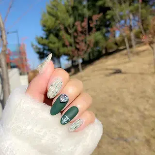 ネイル 💅ネイルサロン ブラン🌈かすみのネイルデザイン