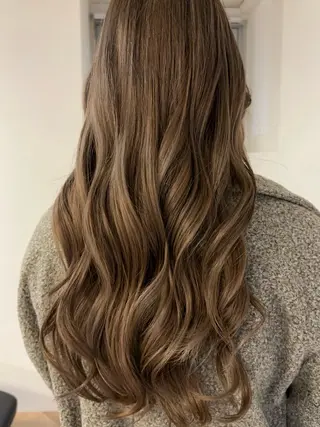 ロング カラー 櫛引 健太のヘアスタイル