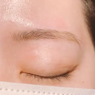 アイブロウ alushe🌼 HIME🌼のマツエク・マツパデザイン