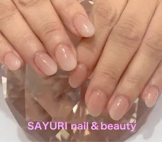 ネイル さゆりネイル&ビューティーサロン所属・古屋 早友里のネイルデザイン