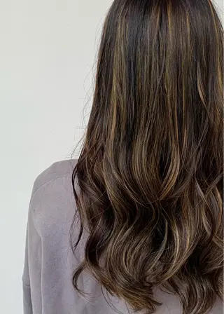 ロング もにか🌞原宿/渋谷 🌝ブリーチカラーのヘアスタイル