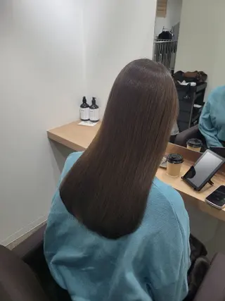 ロング attrait/ HIROKO🌺のヘアスタイル