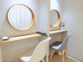 K. HITOMIのマツエク・マツパデザイン