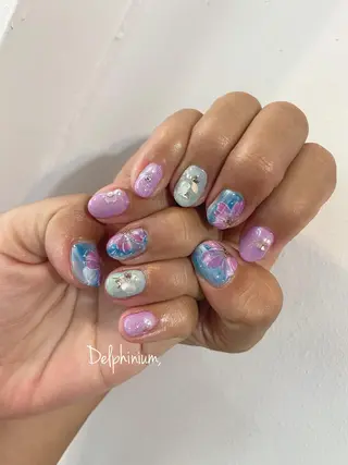 ネイル 岡本 友恵のネイルデザイン