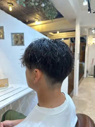 メンズ スパイキー/ ピンパーマ/緑川雄也のヘアスタイル