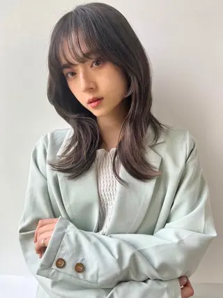 カラー AYUMI/ブリーチ モデル募集中🌻🐝のヘアスタイル