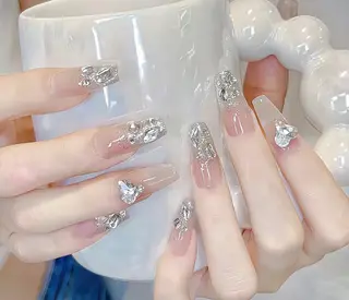 ネイル D-BEAUTY Nailsalonのネイルデザイン