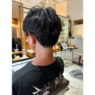 ショート 喜友名洸季 anoneのヘアスタイル