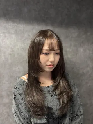 セミロング Remmy 新宿/プルエクステのヘアスタイル