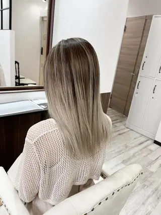 セミロング カラー ヘアアレンジ Belle hair Design青野大貴のヘアスタイル