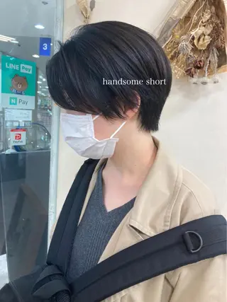 ショート 初めてのショート お任せください✂️のヘアスタイル