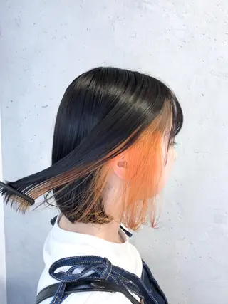 ショート カラー ヘアアレンジ ｲﾝﾅｰｶﾗｰ屋さん 🫧伊藤拓実のヘアスタイル