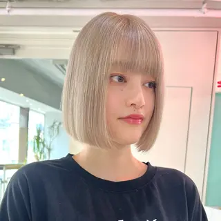 ショート カラー パーマ ヘアアレンジ 🧨ブリーチー×ボブ レイヤー💎じゅえるのヘアスタイル