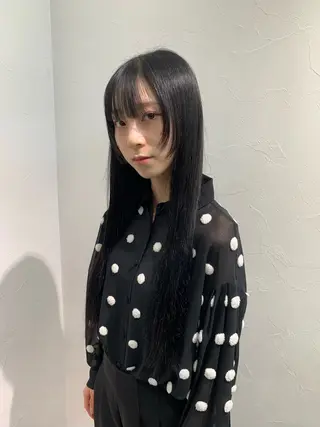 ロング 髪質改善×艶カラー Haruのヘアスタイル