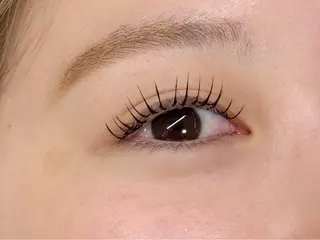 マツエク・マツパ freevel(フリーヴェル)所属・freevel Sakiのマツエク・マツパデザイン