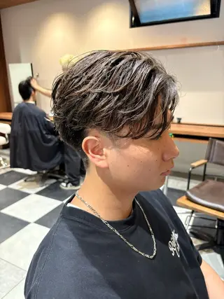 ショート ✂️スタイリスト フェザーパーマ✨陽気のヘアスタイル