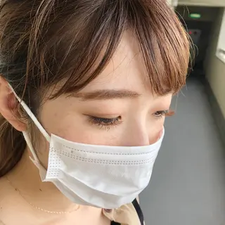 マツエク・マツパ Lacl'e hitomiの眉毛・アイブロウイメージ