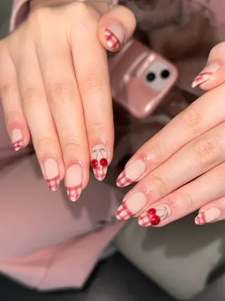 ネイル hazuki ☽ 2月予約受付中✨のネイルデザイン