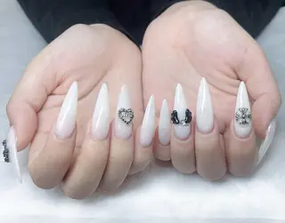 ロング Bling Salonのネイルデザイン