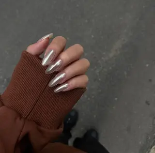 ネイル RAFFINE haru🦋🩵のネイルデザイン