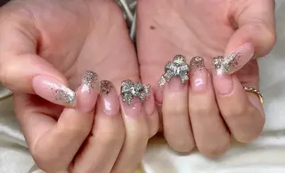 ネイル マツエク・マツパ アイブロウ Nail&eye Belire 新宿のネイルデザイン