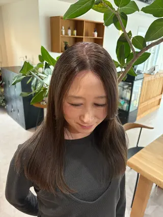 カラー aina / n.w.hのヘアスタイル