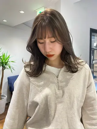 ミディアム カラー パーマ レイヤー/透明感/ ブリーチなし/わかなのヘアスタイル