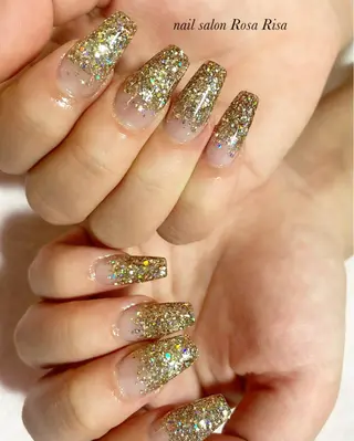 セミロング ネイル ネイルスタジオ シェイクユアハンズのネイルデザイン