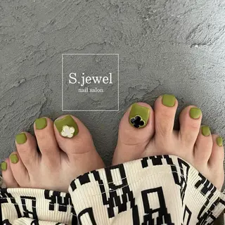 ネイル S♡JEWEL所属・S. JEWELのネイルデザイン