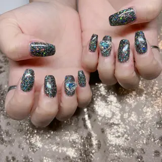 ネイル 個室ネイルサロンDolly Girl〜ドーリーガール〜所属・DollyGirl KYOKOのネイルデザイン