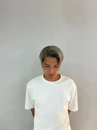 カラー メンズ ハナダ メイのヘアスタイル