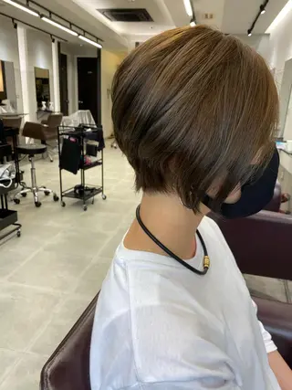ショート カラー jill by gisel＿奥家のヘアスタイル