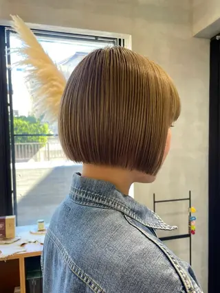 ショート 鶴井 美空のヘアスタイル