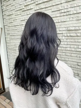 カラー フェイスヘアークリエイション所属・大形 誉のヘアスタイル