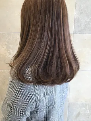 ミディアム カラー 田中 あかねのヘアスタイル