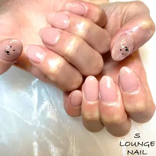 ネイル S LOUNGE NAIL所属・パーツたくさん🍓 SUMIのネイルデザイン