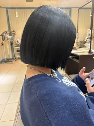 カラー 酒井 千遙のヘアスタイル