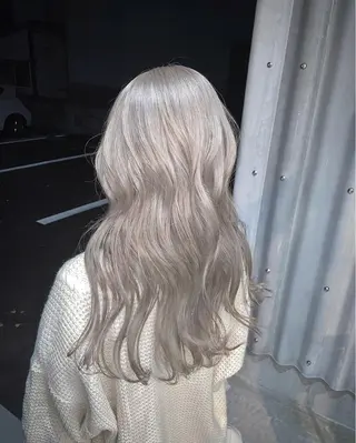 カラー ハイトーンカラー/ miyuuのヘアスタイル